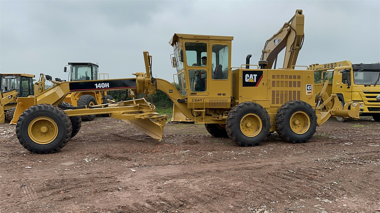 CATERPILLAR 140H motor grader - Grejder: slika 4 CATERPILLAR 140H motor grader - Grejder: slika 4