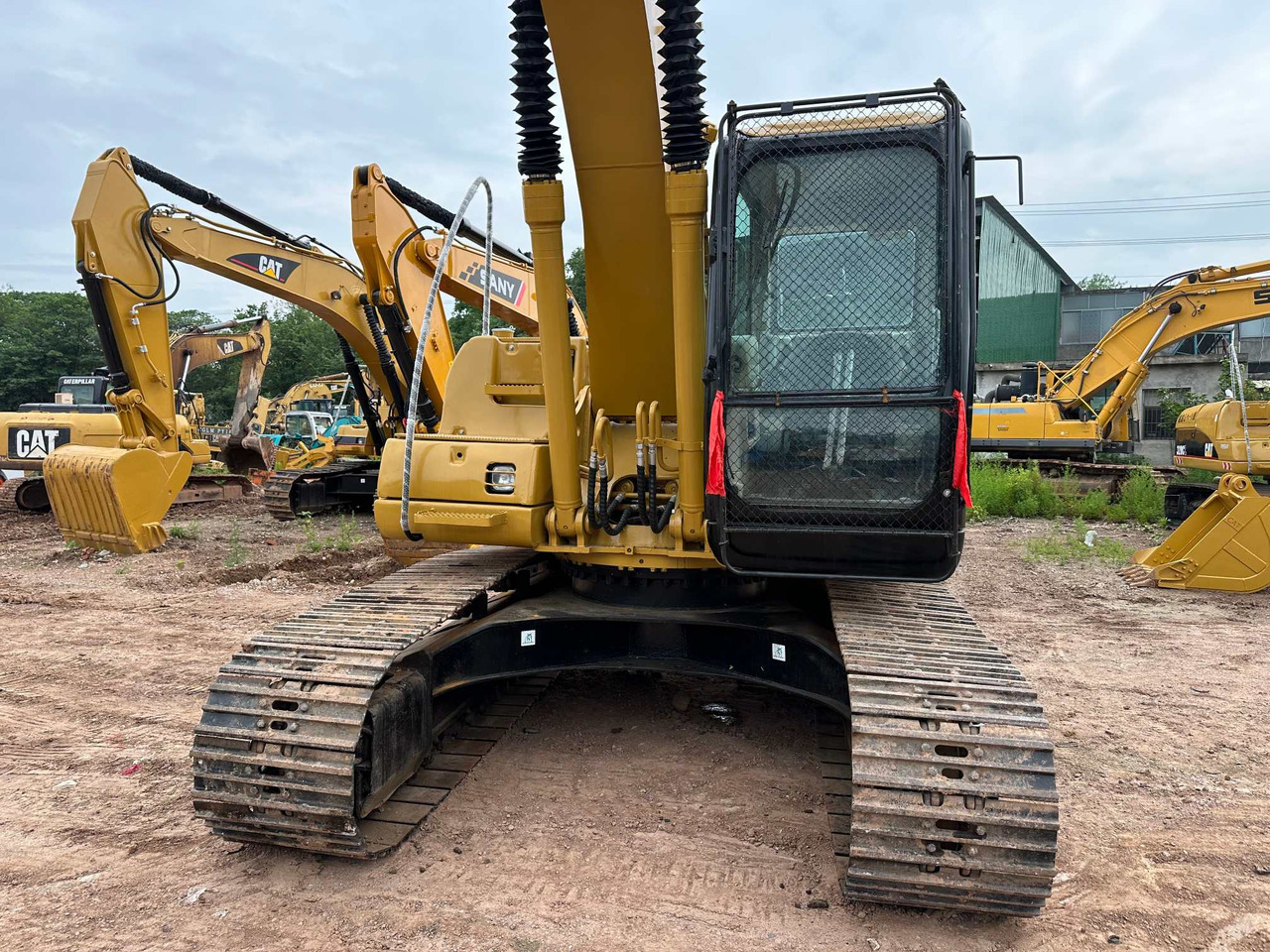 CATERPILLAR 320CL - Bager guseničar: slika 3 CATERPILLAR 320CL - Bager guseničar: slika 3