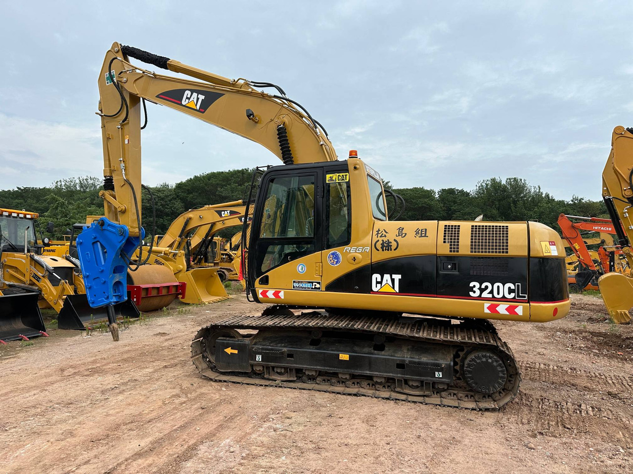 CATERPILLAR 320CL - Bager guseničar: slika 4 CATERPILLAR 320CL - Bager guseničar: slika 4