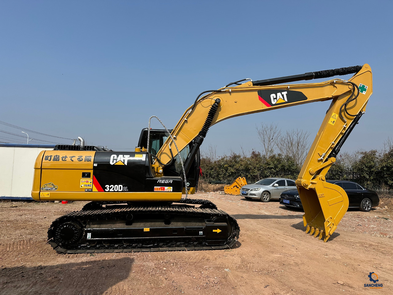 CATERPILLAR 320D2L - Bager guseničar: slika 3 CATERPILLAR 320D2L - Bager guseničar: slika 3