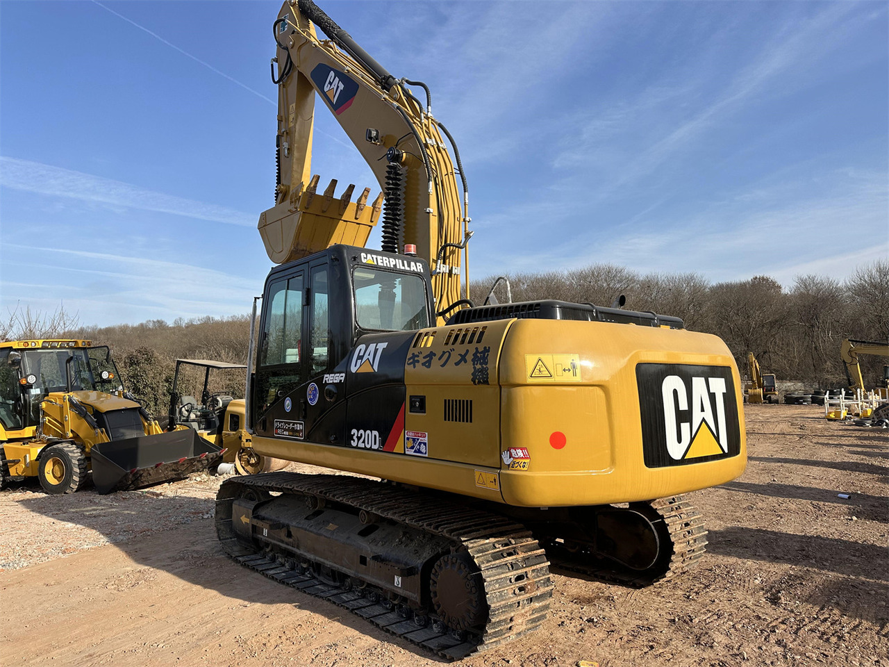 CATERPILLAR 320DL - Bager guseničar: slika 3 CATERPILLAR 320DL - Bager guseničar: slika 3