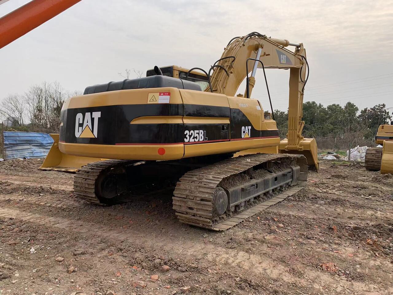 CATERPILLAR 325BL - Bager: slika 4 CATERPILLAR 325BL - Bager: slika 4
