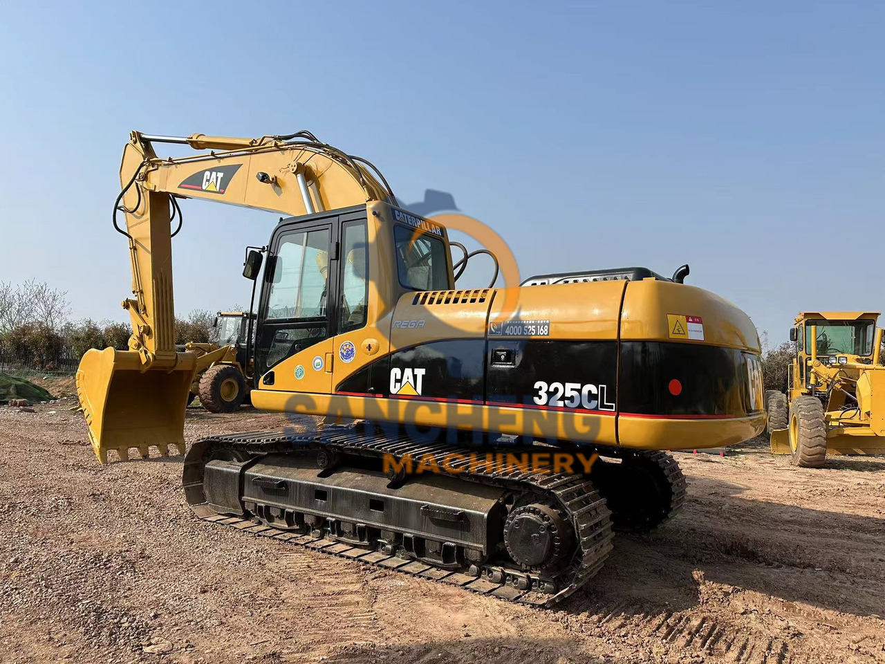 CATERPILLAR 325CL - Bager guseničar: slika 4 CATERPILLAR 325CL - Bager guseničar: slika 4