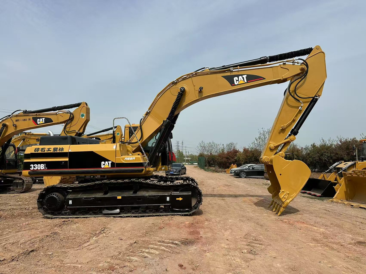 CATERPILLAR 330BL - Bager: slika 2 CATERPILLAR 330BL - Bager: slika 2