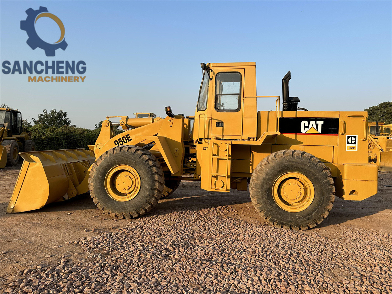CATERPILLAR 950E - Utovarivač točkaš: slika 3 CATERPILLAR 950E - Utovarivač točkaš: slika 3