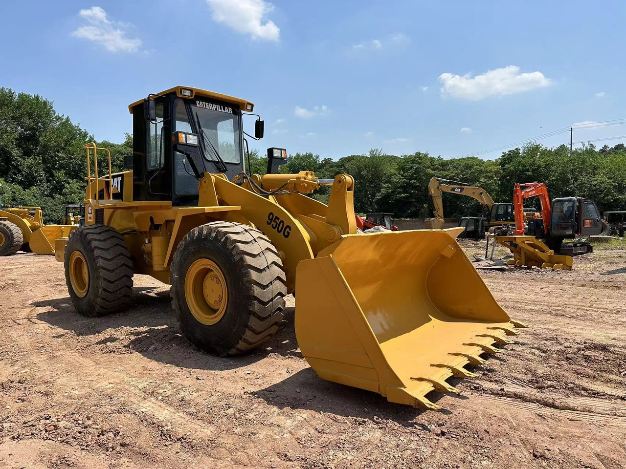 CATERPILLAR 950G - Utovarivač točkaš: slika 2 CATERPILLAR 950G - Utovarivač točkaš: slika 2