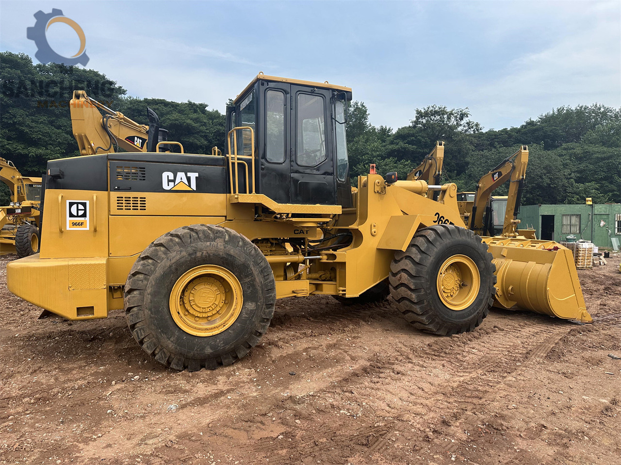 CATERPILLAR 966F - Utovarivač točkaš: slika 3 CATERPILLAR 966F - Utovarivač točkaš: slika 3