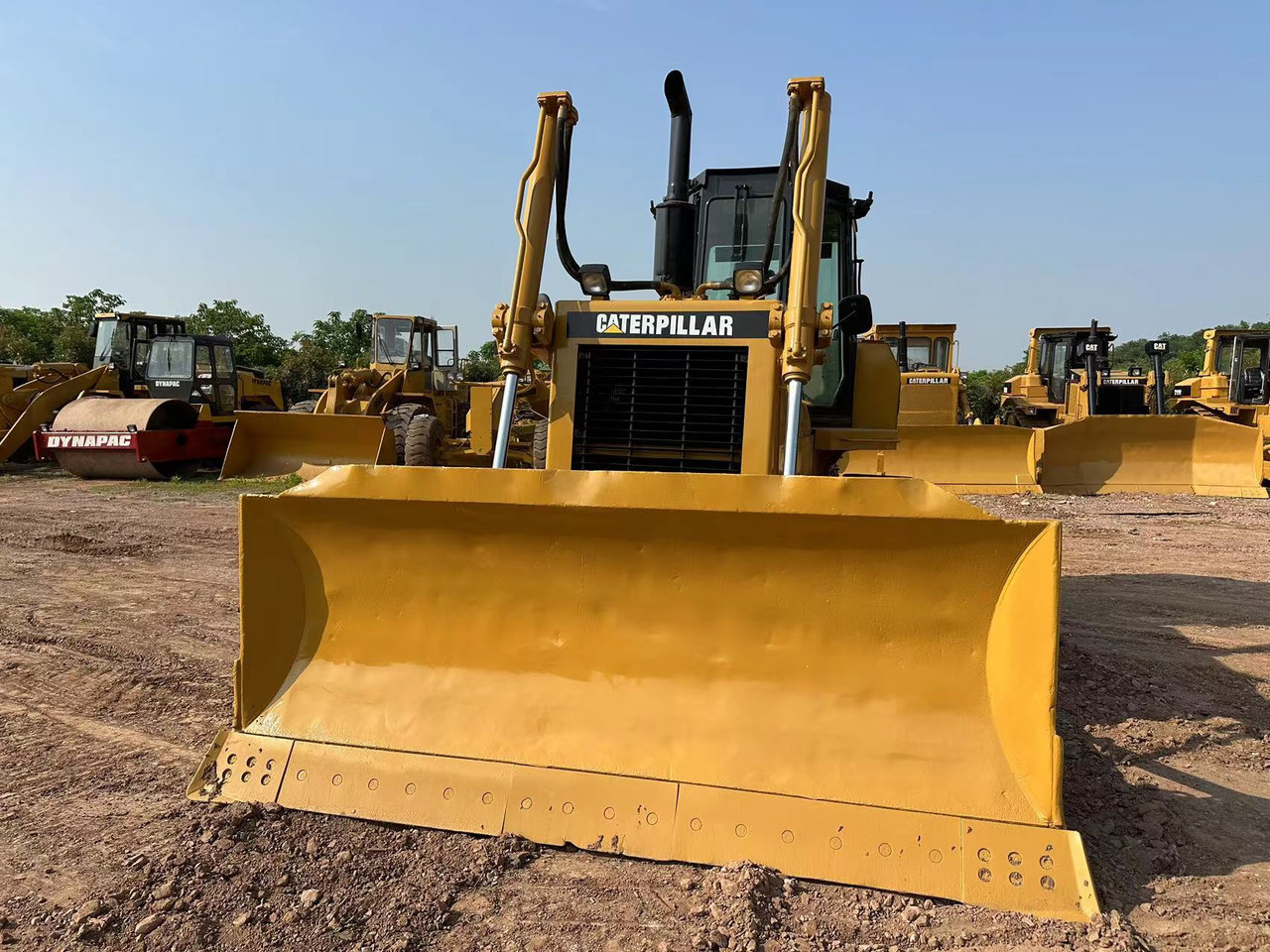 CATERPILLAR D6G Crawler Dozer - Buldožer: slika 3 CATERPILLAR D6G Crawler Dozer - Buldožer: slika 3