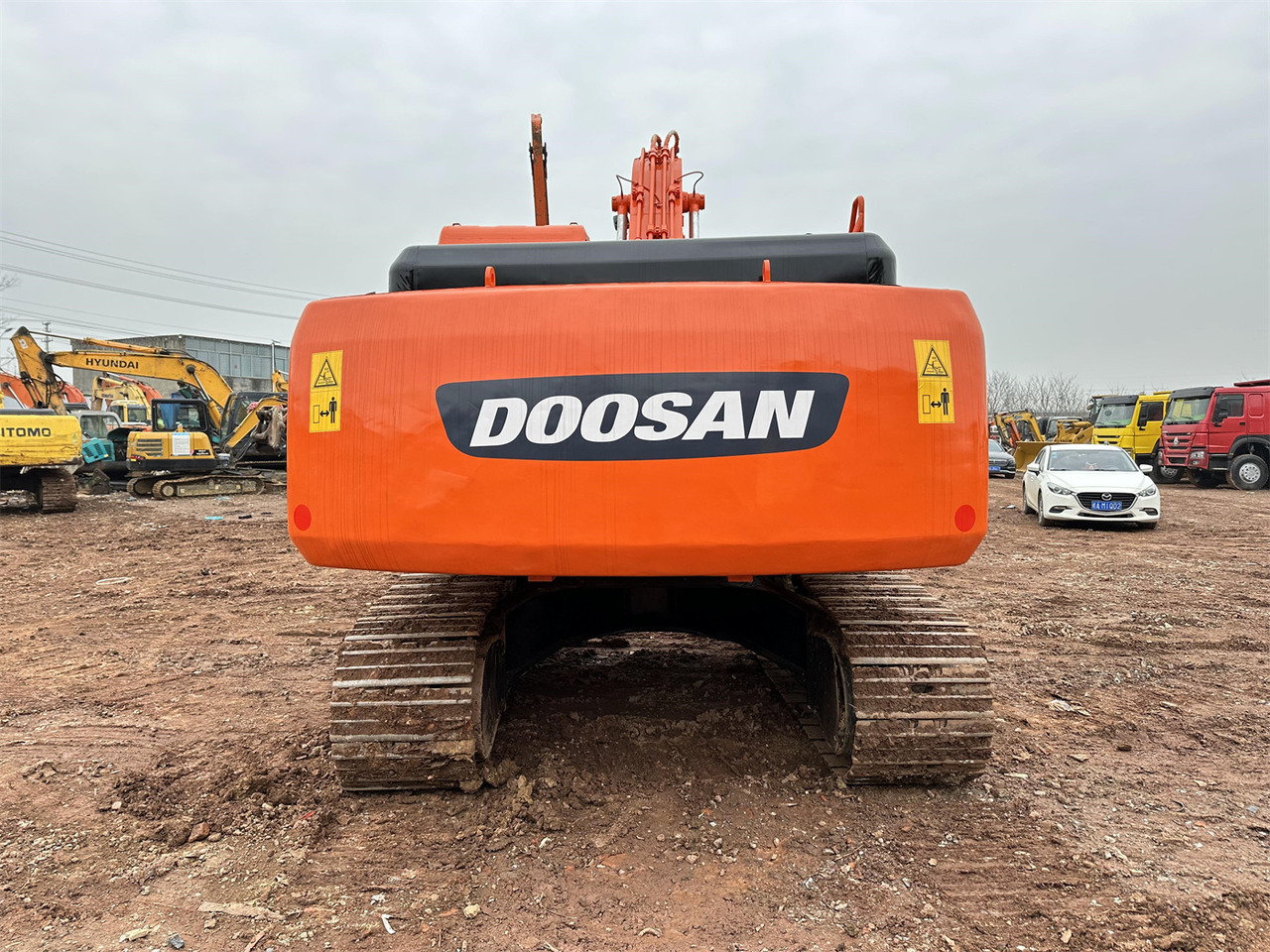 DOOSAN DH220 excavator - Bager guseničar: slika 5 DOOSAN DH220 excavator - Bager guseničar: slika 5