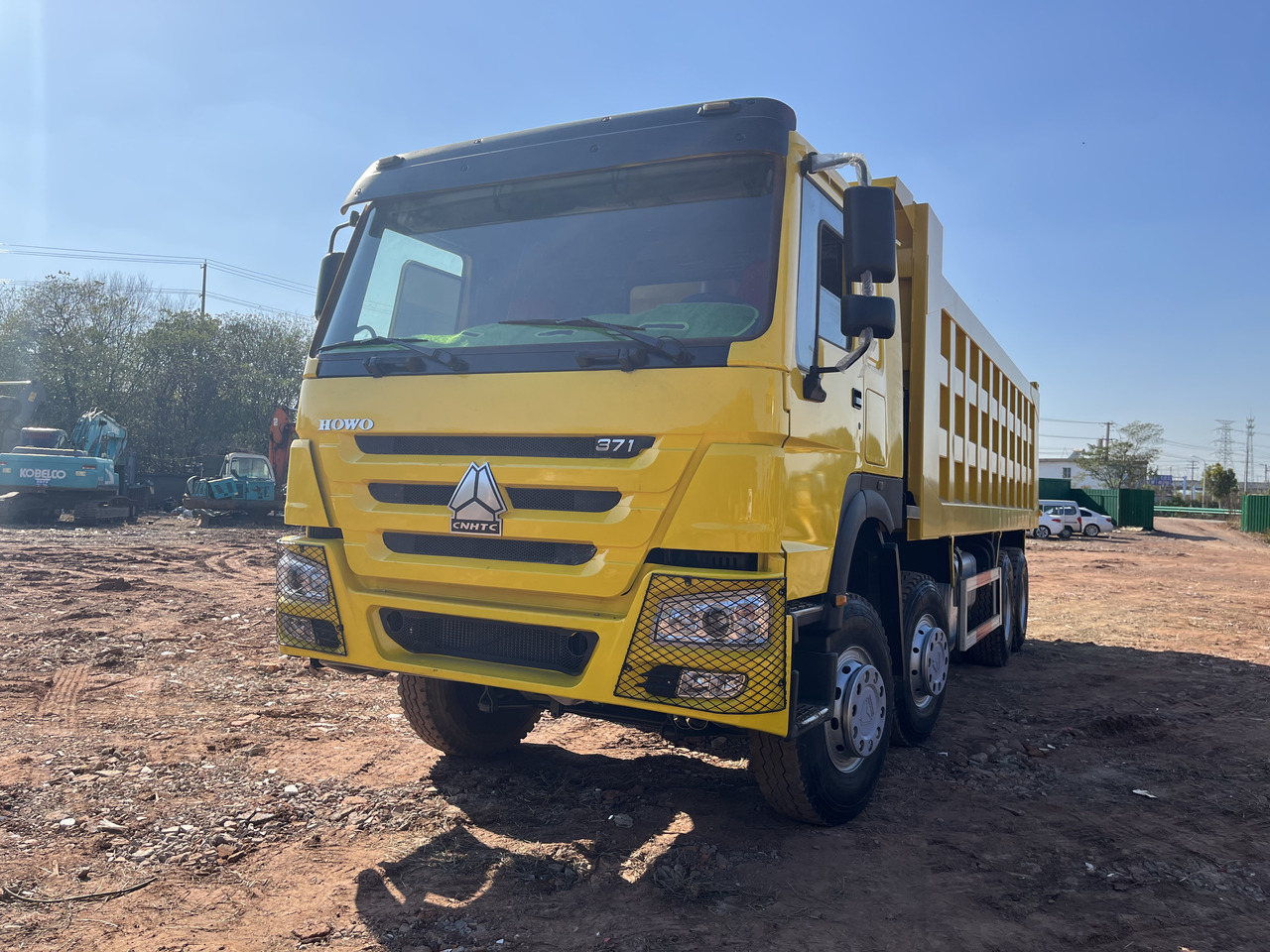 Istovarivač SINOTRUK HOWO 371 Dump Truck 8x4: slika 1