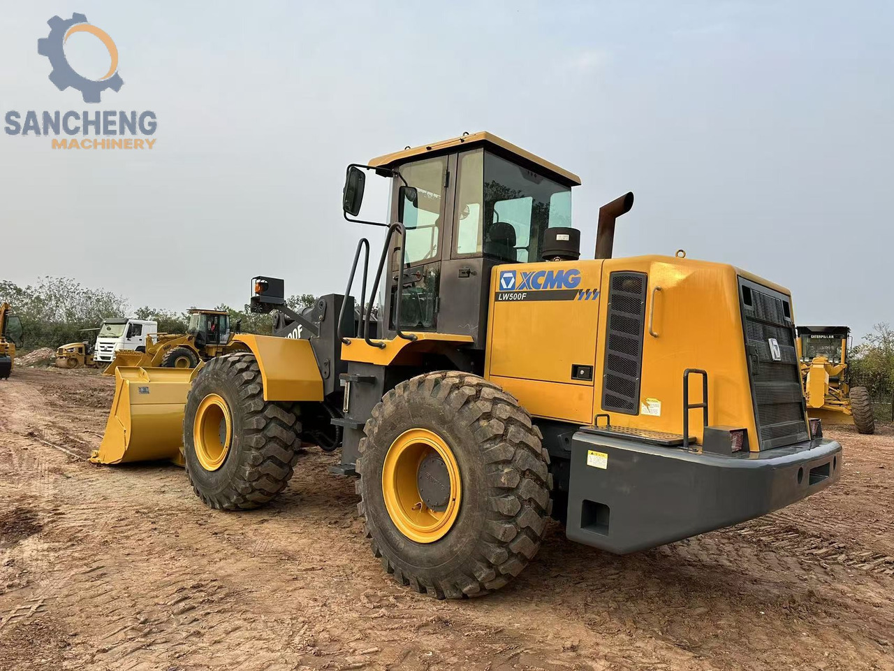 XCMG LW500F - Utovarivač točkaš: slika 3 XCMG LW500F - Utovarivač točkaš: slika 3