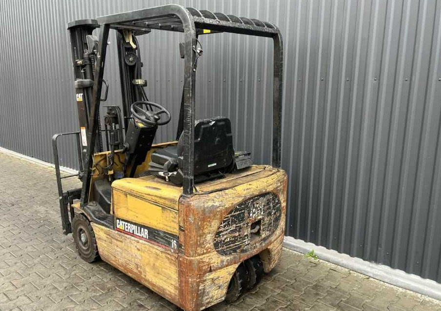 CAT Lift Trucks EP16KT - Električni viljuškar: slika 3 CAT Lift Trucks EP16KT - Električni viljuškar: slika 3