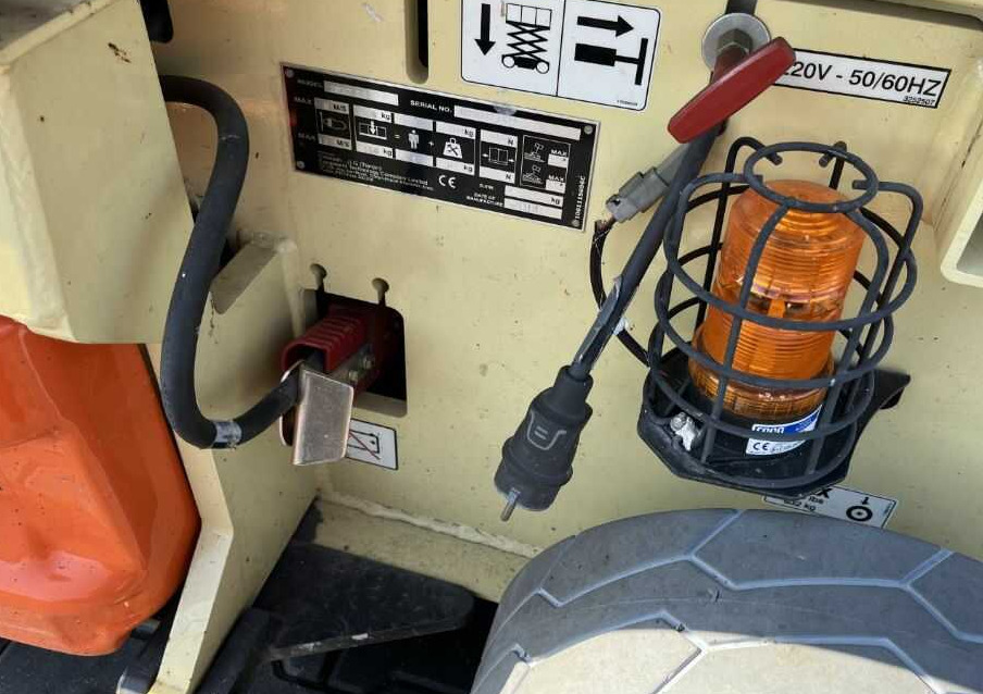 JLG 2032ES - Lift u obliku makaza: slika 5 JLG 2032ES - Lift u obliku makaza: slika 5