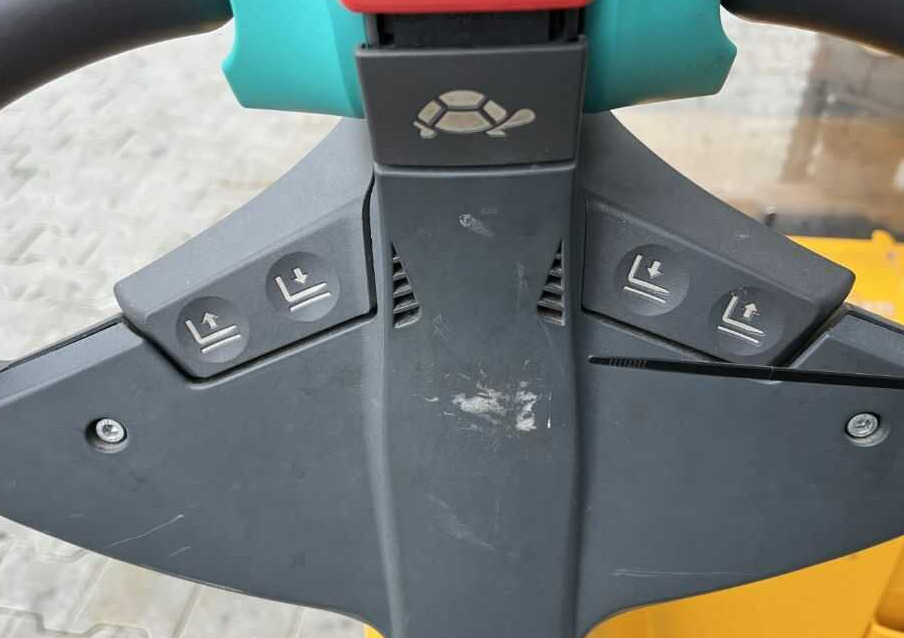 Slagač Jungheinrich EJC112: slika 9 Slagač Jungheinrich EJC112: slika 9