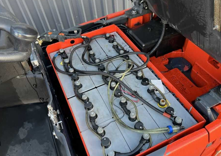 Električni viljuškar Linde E15-02: slika 7 Električni viljuškar Linde E15-02: slika 7