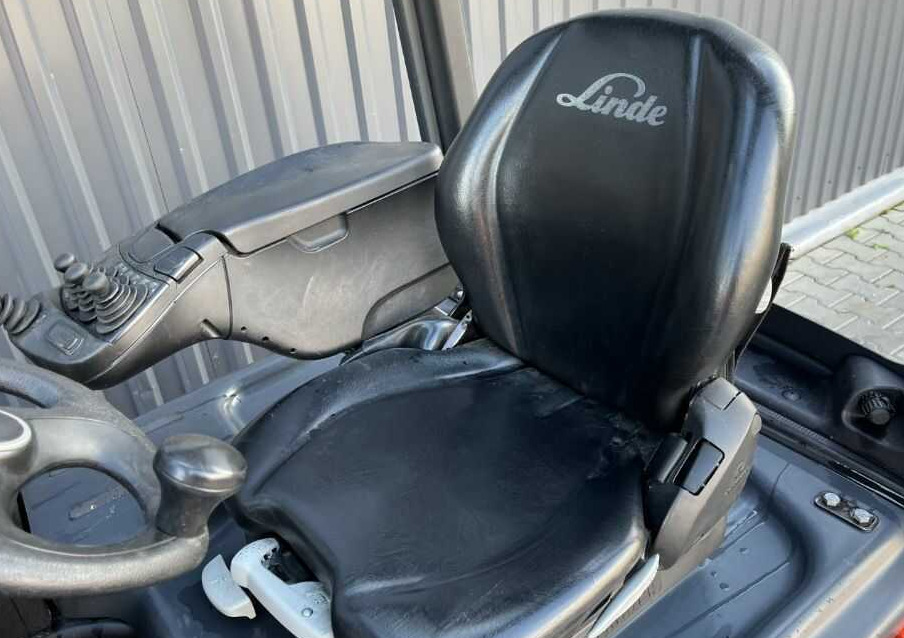 Električni viljuškar Linde E15-02: slika 9 Električni viljuškar Linde E15-02: slika 9