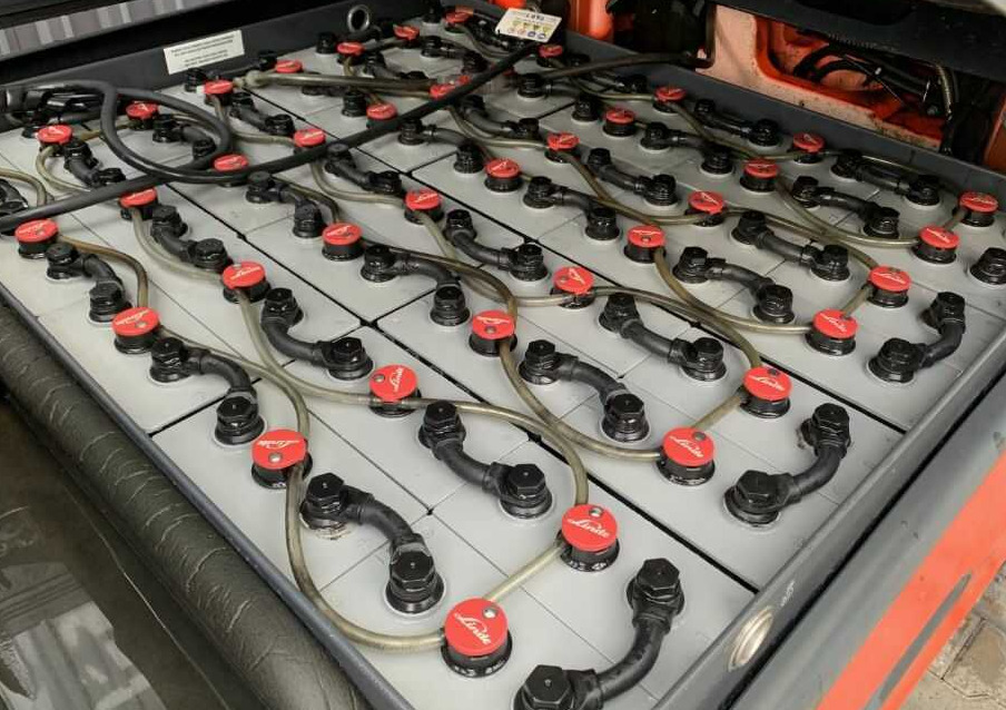 Električni viljuškar Linde E25L-01: slika 8