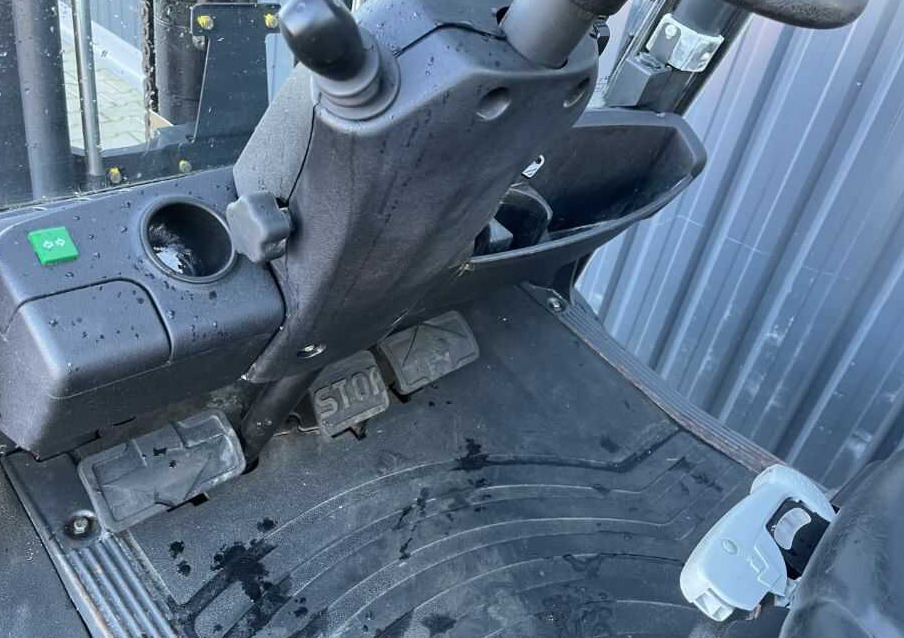 Dizel viljuškar Linde H20D-02/600: slika 7 Dizel viljuškar Linde H20D-02/600: slika 7