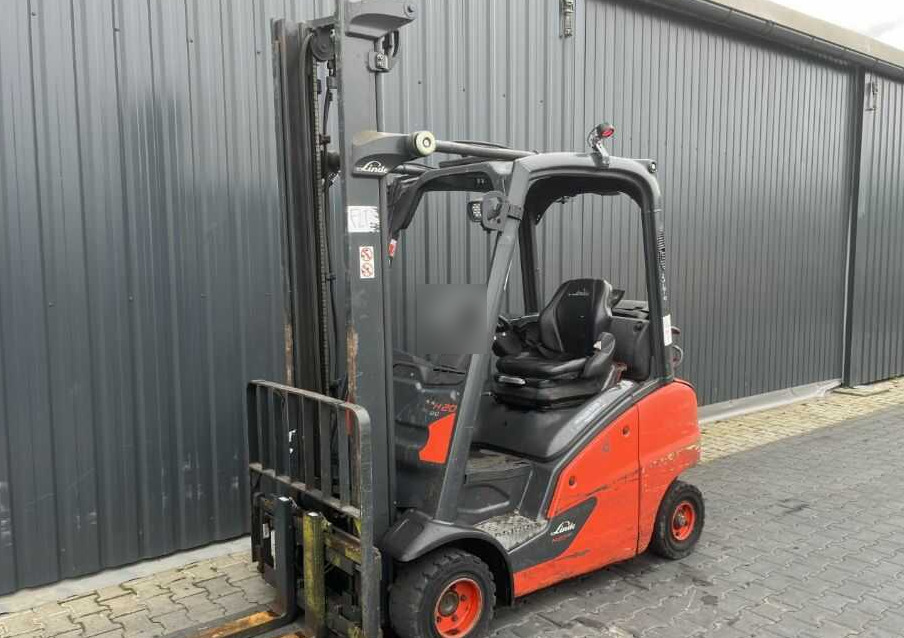 Linde H20T-01 - Gasni viljuškar: slika 1 Linde H20T-01 - Gasni viljuškar: slika 1