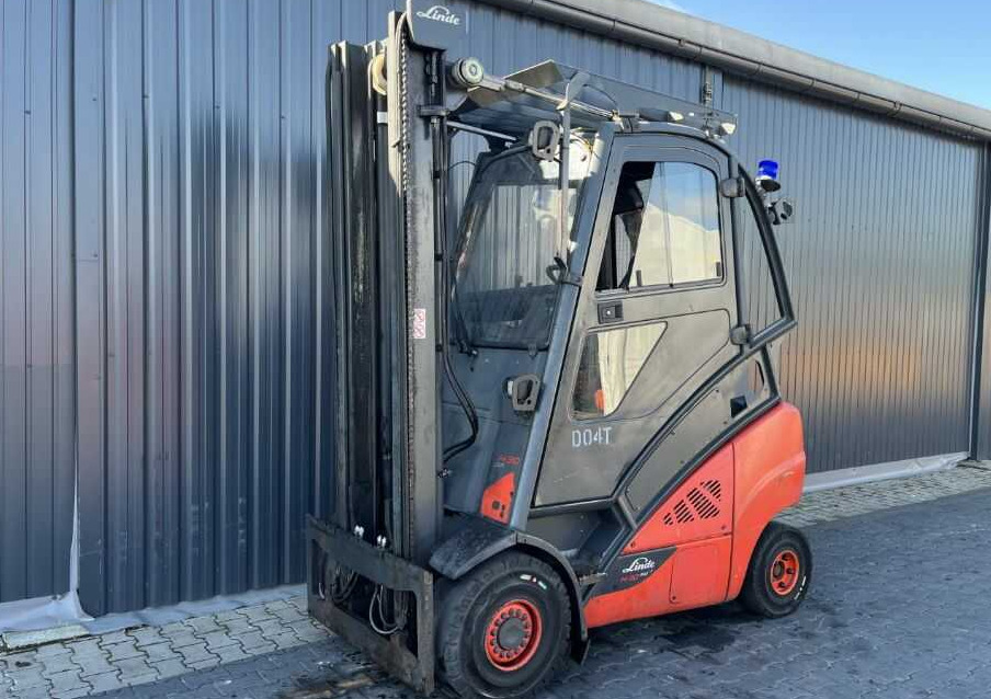 Linde H30D-02 - Dizel viljuškar: slika 1 Linde H30D-02 - Dizel viljuškar: slika 1