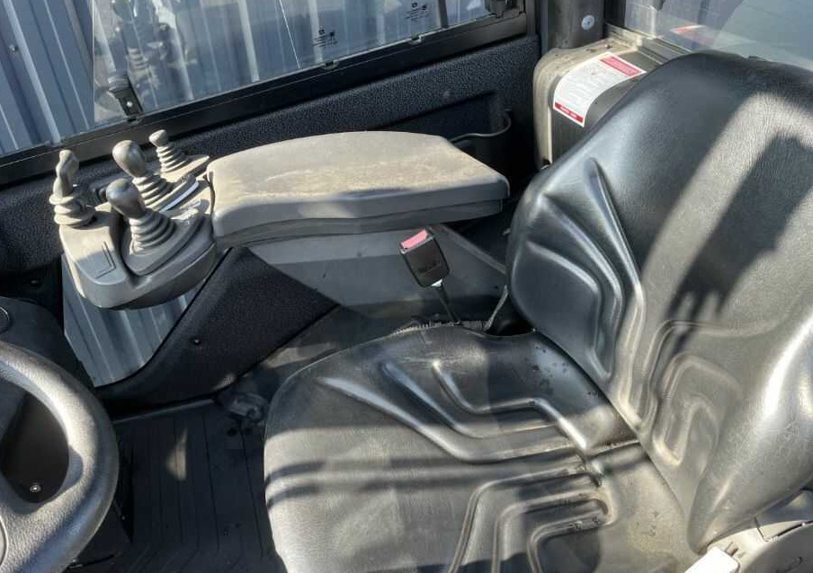 Linde H45T-01 - Gasni viljuškar: slika 4 Linde H45T-01 - Gasni viljuškar: slika 4