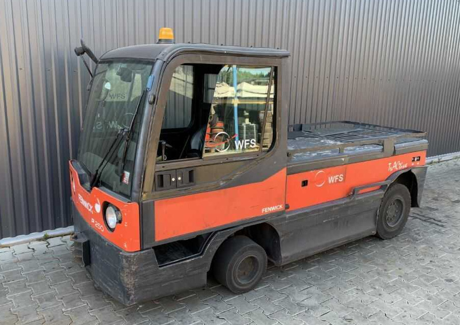 Linde P250 - Vučno vozilo: slika 1 Linde P250 - Vučno vozilo: slika 1