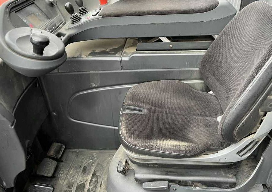 Regalni viljuškar Linde R14-01: slika 10