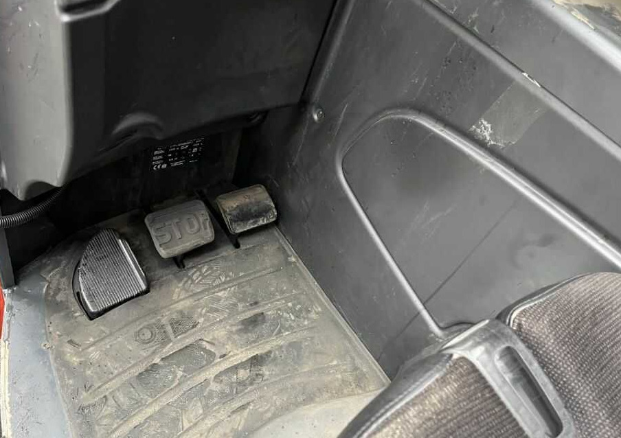 Regalni viljuškar Linde R14-01: slika 9