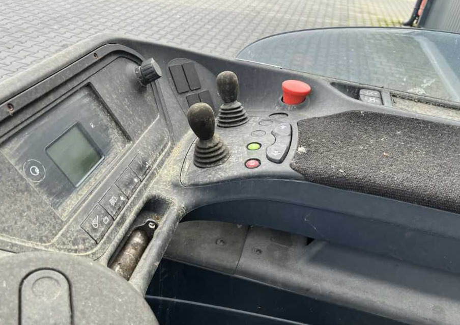 Linde R14HD-01 - Regalni viljuškar: slika 5 Linde R14HD-01 - Regalni viljuškar: slika 5