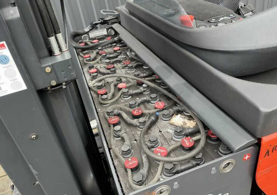 Regalni viljuškar Linde R16-01: slika 7 Regalni viljuškar Linde R16-01: slika 7