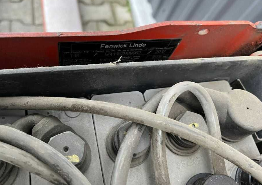 Linde T18 - Kolica za palete: slika 4 Linde T18 - Kolica za palete: slika 4