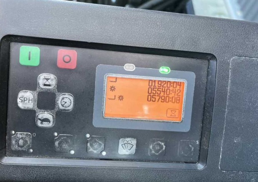 Toyota 8FBMT40 - Električni viljuškar: slika 5 Toyota 8FBMT40 - Električni viljuškar: slika 5