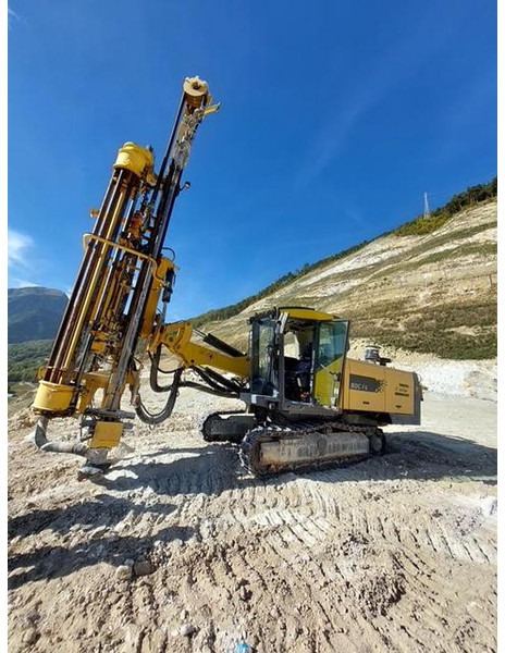 Atlas-Copco Roc F6 - Veliki kamon za bušenje: slika 1 Atlas-Copco Roc F6 - Veliki kamon za bušenje: slika 1