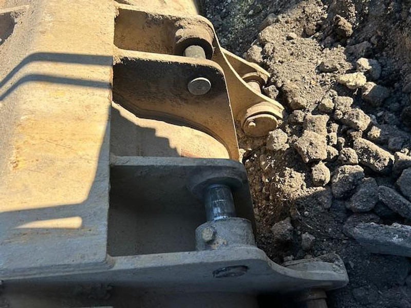 Kašika Caterpillar 973D: slika 8