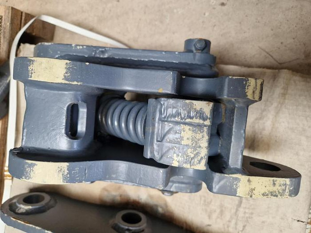 Kubota U27 - Građevinska mašina: slika 2 Kubota U27 - Građevinska mašina: slika 2