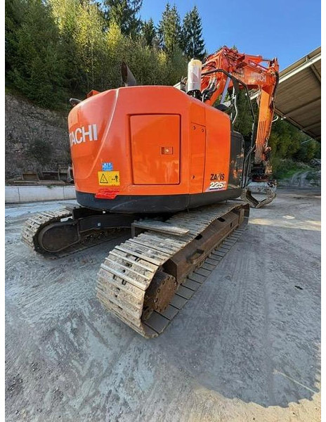 Hitachi ZX225USLC-6 - Bager: slika 4 Hitachi ZX225USLC-6 - Bager: slika 4