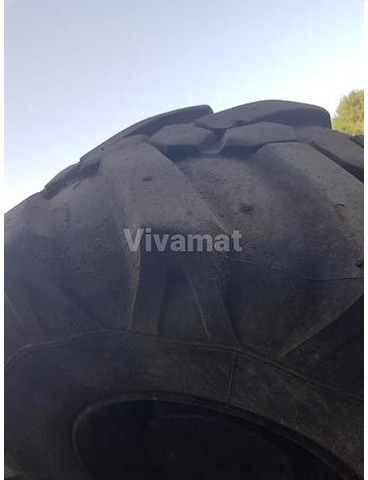 Michelin 18R19.5XF - Gume i felne: slika 3 Michelin 18R19.5XF - Gume i felne: slika 3