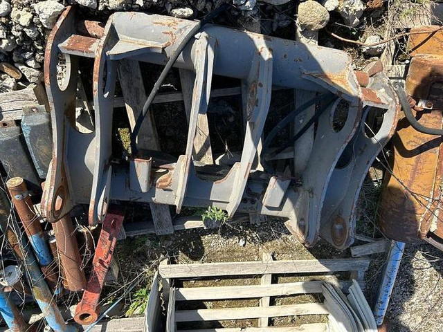 Volvo L120C/D/E/F/H L90C/D/E/F - Brza spojnica: slika 3 Volvo L120C/D/E/F/H L90C/D/E/F - Brza spojnica: slika 3