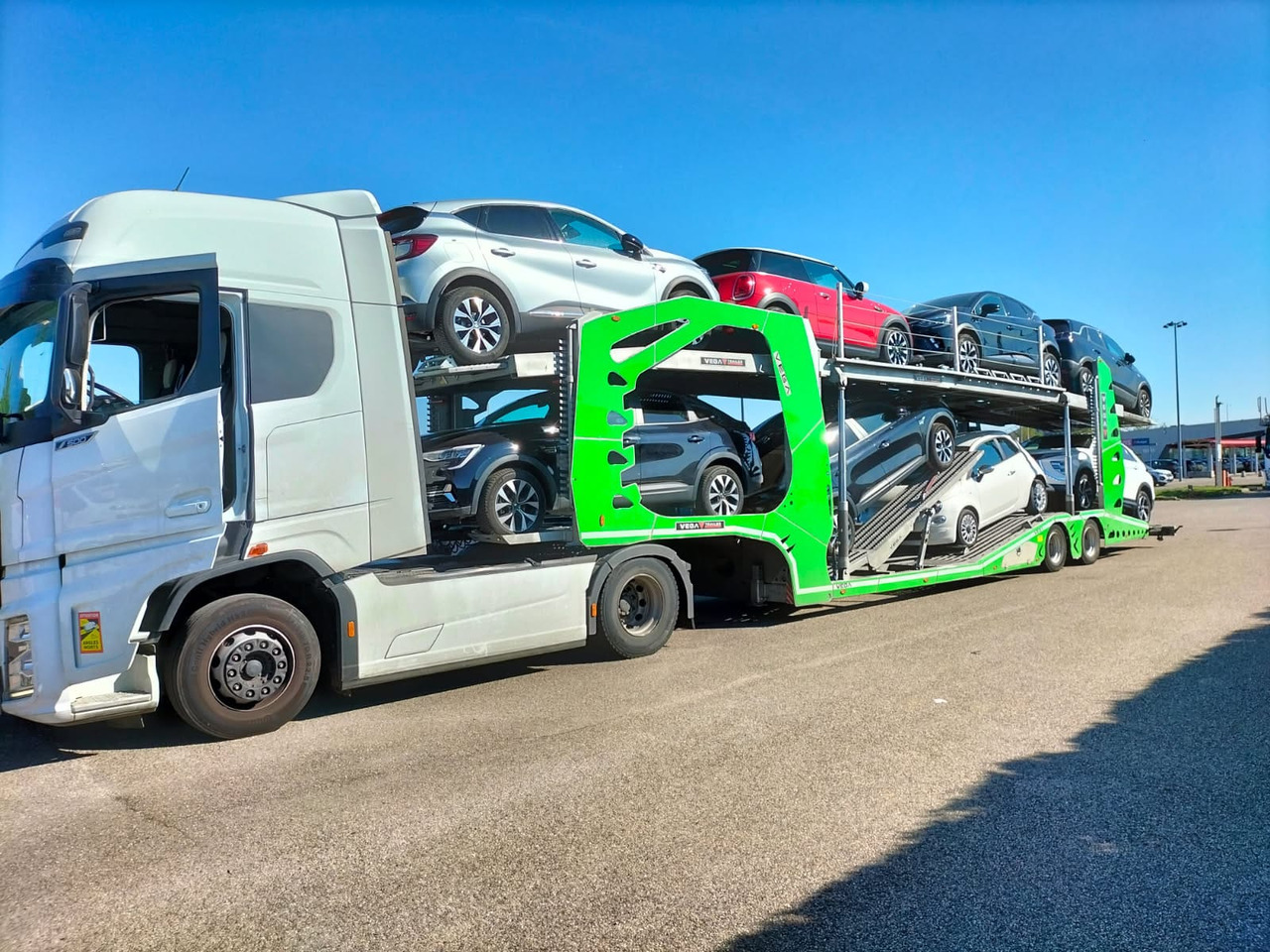 Car Carrier - Poluprikolica za prevoz automobila: slika 4 Car Carrier - Poluprikolica za prevoz automobila: slika 4