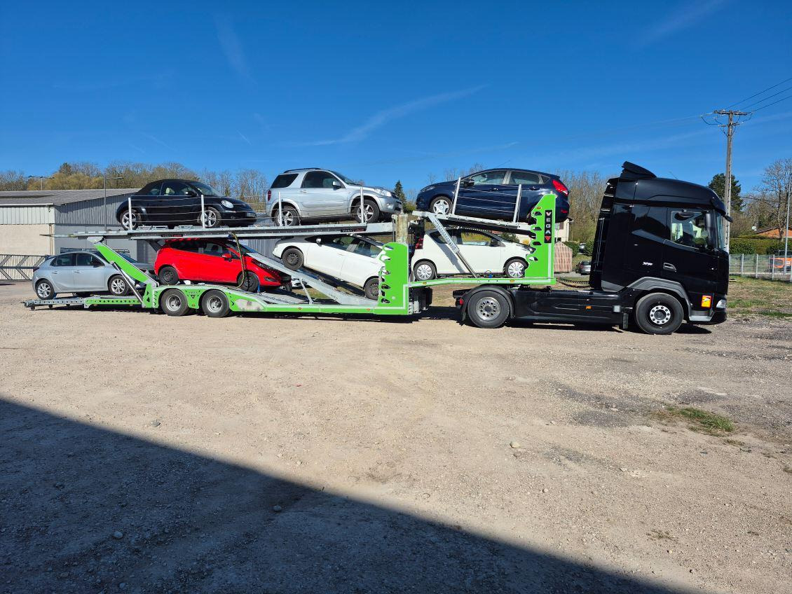 VEGA TRAILER CAREX - Poluprikolica za prevoz automobila: slika 4 VEGA TRAILER CAREX - Poluprikolica za prevoz automobila: slika 4