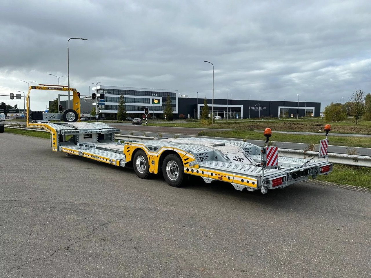 Lizing Vegamax (2 Axle Truck Transport)  Vegamax (2 Axle Truck Transport): slika 14