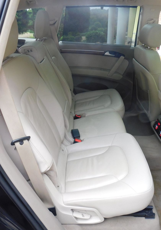 SUV Audi Q7 3.0TFSI 7-Sitzer perfect for UA Export: slika 11