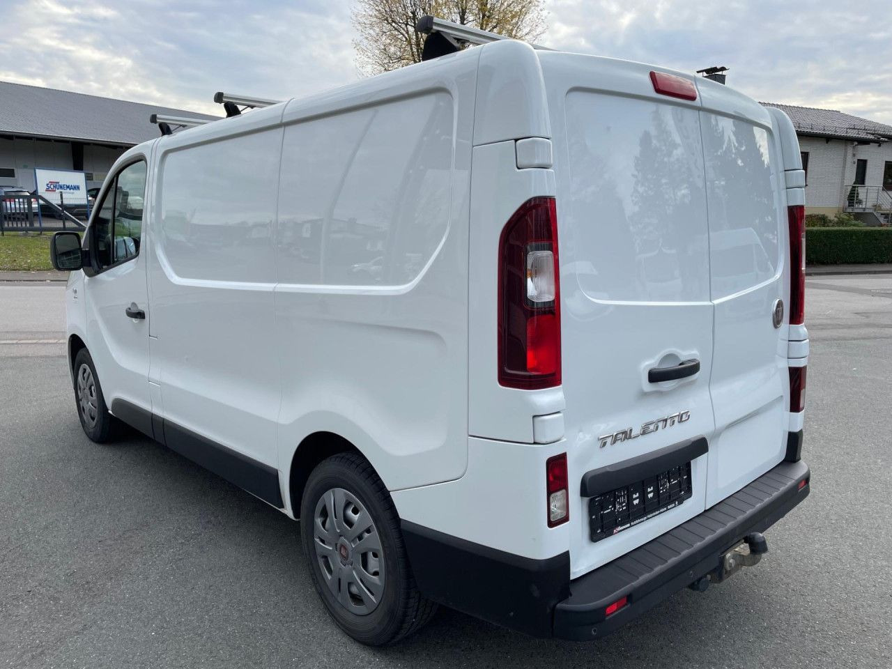 Fiat Talento SX 2.0 Ecojet 120PS L1H1 Euro6 Klima AHK - Furgon: slika 5 Fiat Talento SX 2.0 Ecojet 120PS L1H1 Euro6 Klima AHK - Furgon: slika 5