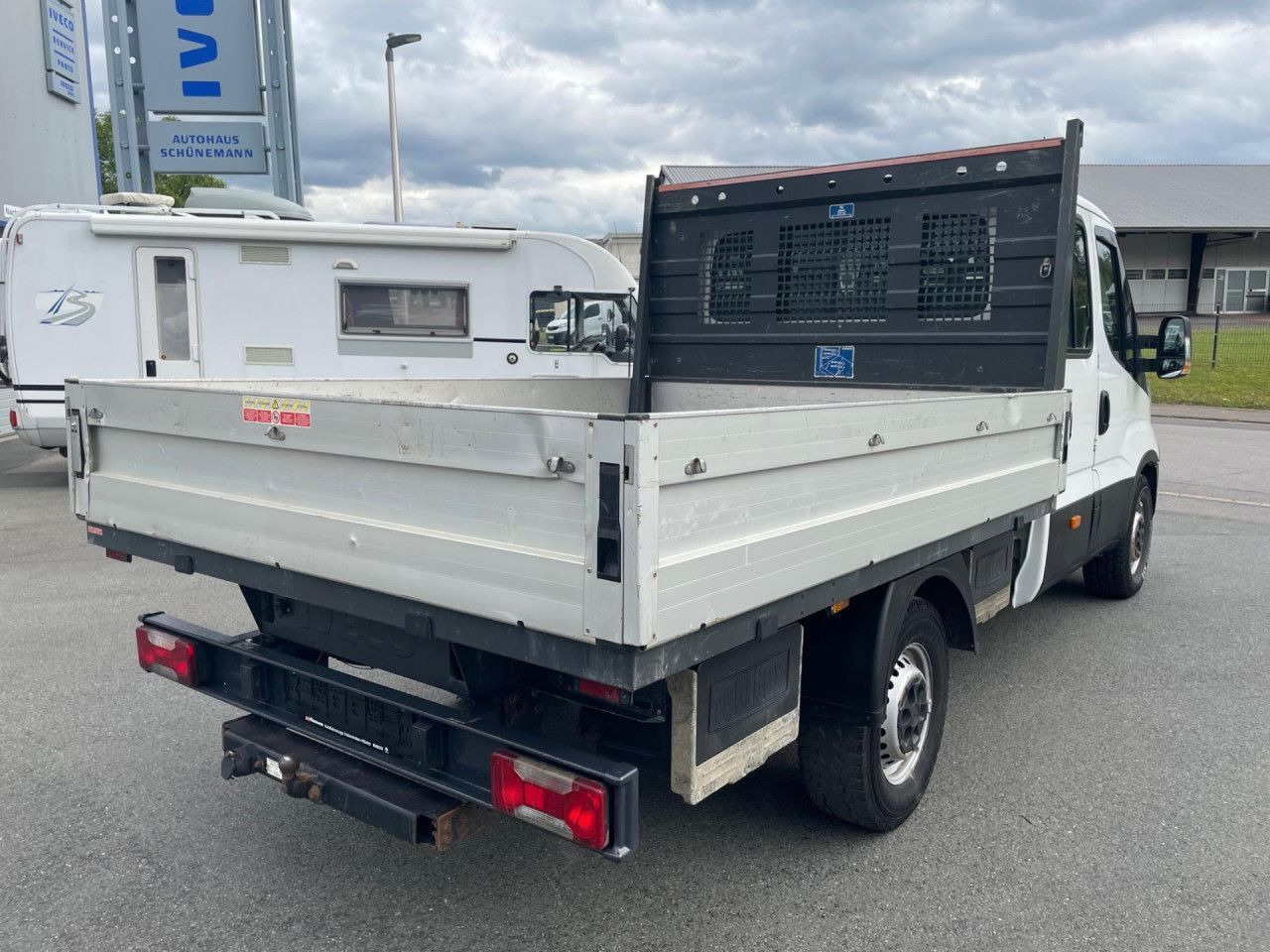 Iveco Daily 35S13D Euro5 AHK ZV - Dostavno vozilo s ravnom platformom, Dostavno vozilo sa duplom kabinom: slika 4 Iveco Daily 35S13D Euro5 AHK ZV - Dostavno vozilo s ravnom platformom, Dostavno vozilo sa duplom kabinom: slika 4
