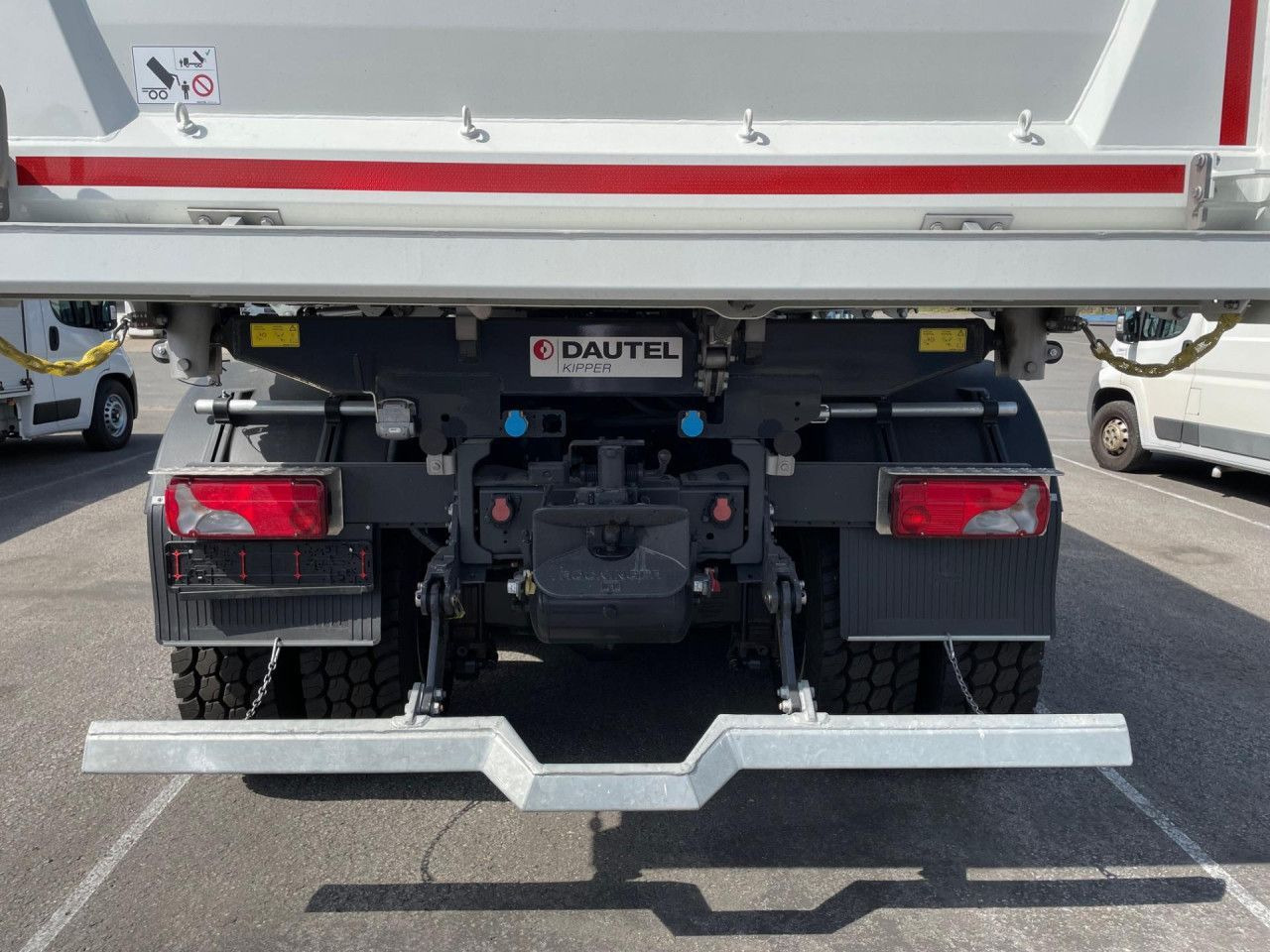 Iveco X-Way AD300X54Z HR OFF - Istovarivač: slika 4 Iveco X-Way AD300X54Z HR OFF - Istovarivač: slika 4