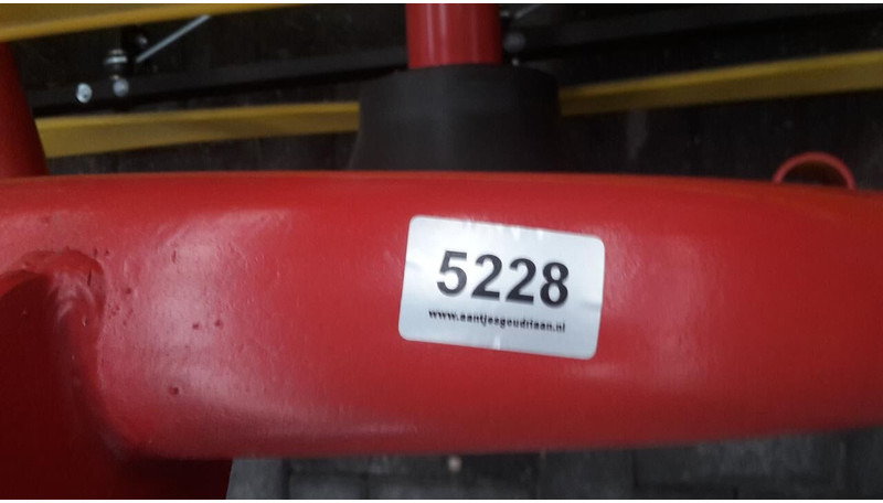 Onbekend bandhooier - Prevrtač/ Grabuljač: slika 5 Onbekend bandhooier - Prevrtač/ Grabuljač: slika 5