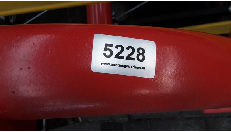 Onbekend bandhooier - Prevrtač/ Grabuljač: slika 4 Onbekend bandhooier - Prevrtač/ Grabuljač: slika 4