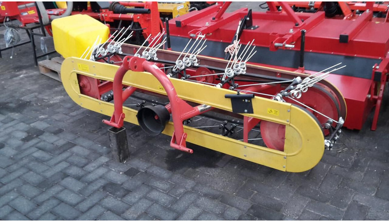 Onbekend bandhooier - Prevrtač/ Grabuljač: slika 1 Onbekend bandhooier - Prevrtač/ Grabuljač: slika 1