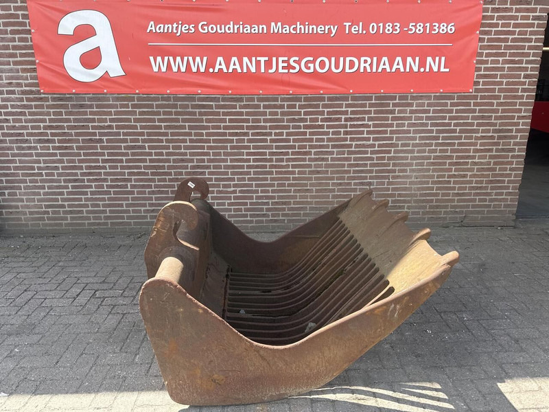 Puinbak CW 30 - Gebruikt - Kašika: slika 1 Puinbak CW 30 - Gebruikt - Kašika: slika 1