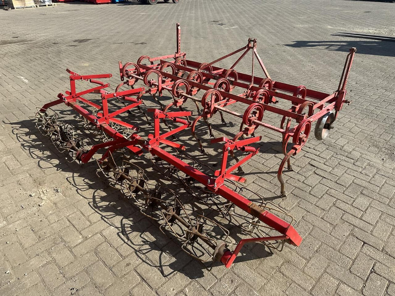 Triltand cultivator - Gebruikt - Kultivator: slika 3 Triltand cultivator - Gebruikt - Kultivator: slika 3
